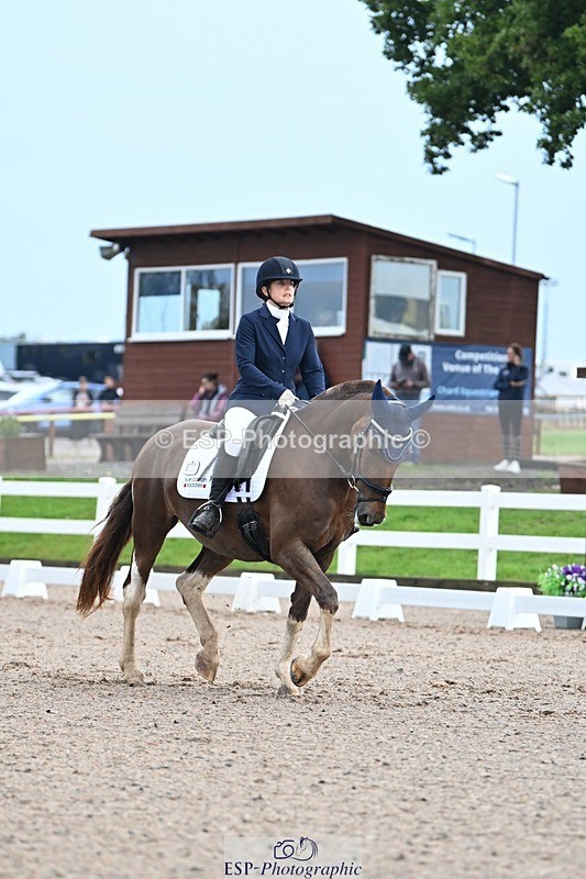 250907-105821-07064 - 017-Natalie.RosewarnePenpont.Fancy.That