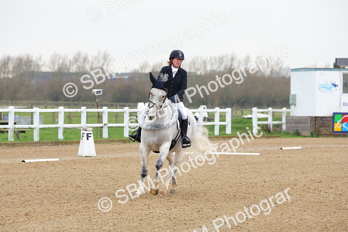 SBM_001626 - Class 8-11 - Novice 2 - Elementary 2