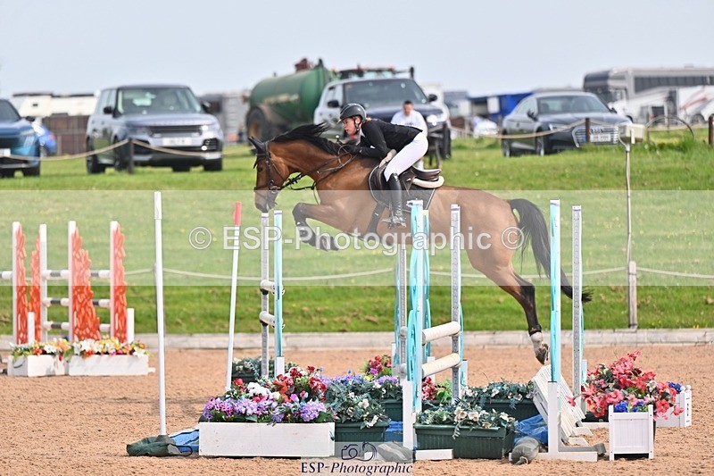 260509-104045-01640 - Cls 26a Snr Foxhunter