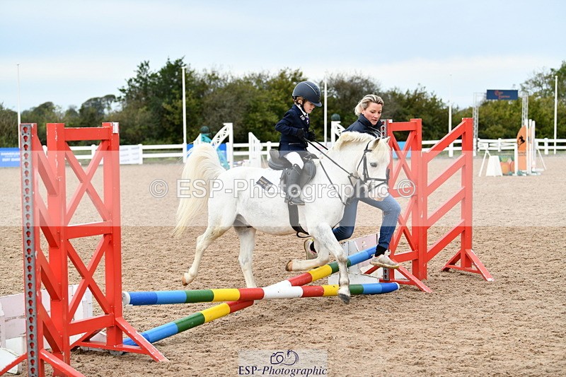 241013B-090156-00079 - Cls 1 Clear Round