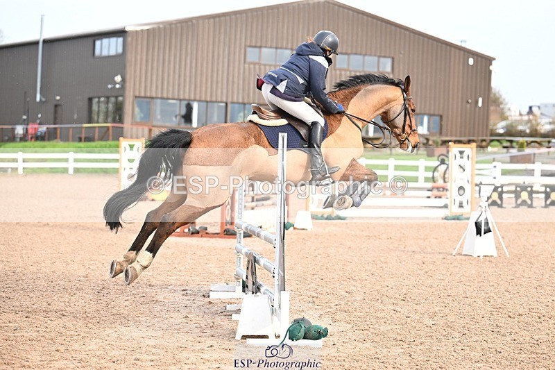 251105-103907-00213 - Cls 01 BN & 90 Open