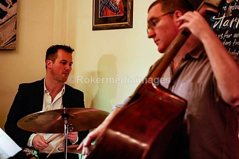  - TOM & SIMON GARDNER PLAY BROTHERS CANDOLI