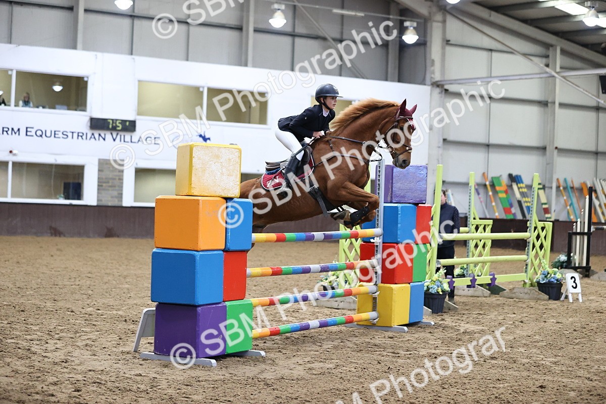 SBM_001588 - Class 4 - Senior Newcomers - 1.10m Open