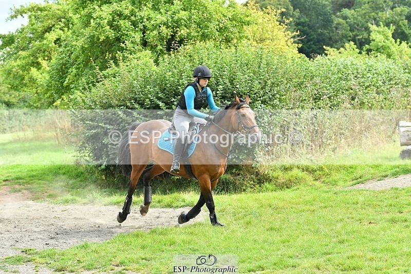 230817-152916-01527 - Theo's 2nd Group - XC