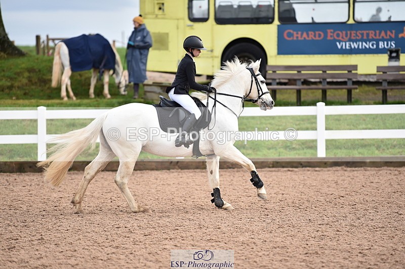 231203A-112858-00884 - Cls 4 Newcomers & 1m Open