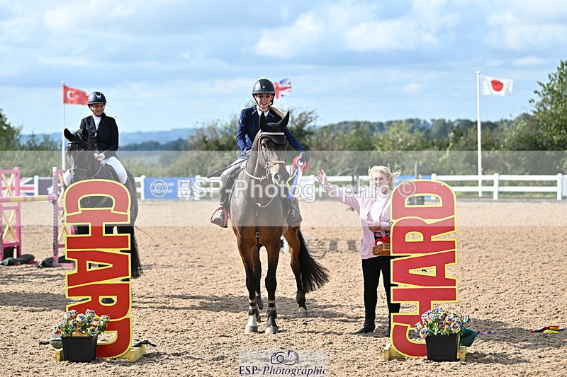 241005A-130112-03872 - SAT Cls 18 1.05m Amateur Jump Off and P