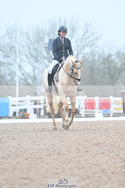 240217A-092106-00353 - 130-Kate.Kerswell-Top.Gun.RB