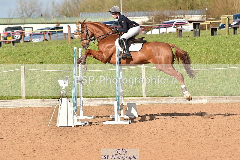 240306A-140310-01547 - Cls 4 Newcomers and 1.10m Open