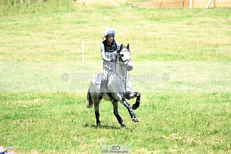 240629X-140410-3982 - 163-Henrietta_Hough-CORRIES_ROBS_STAN