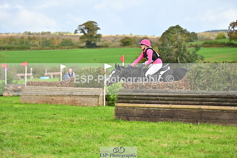 251025A-095455-16436 - D-326-Chloe.Williams