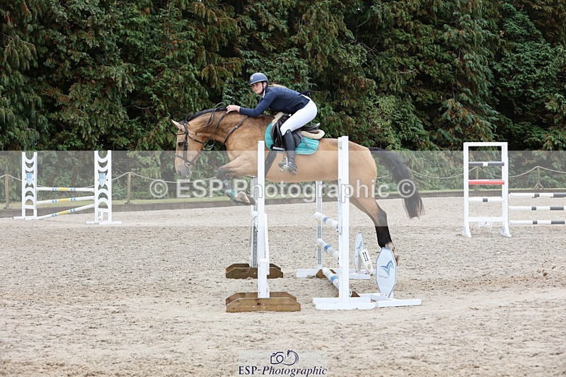 250829A-120738-01567 - Cls 7 British Novice and 90cm