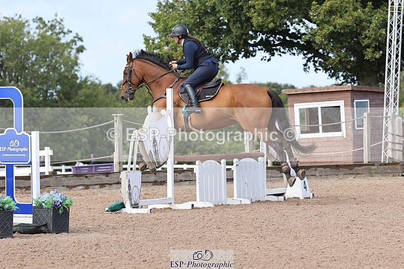 250911-140636-02311 - Cls 5 Chard Snr 90cm Speed Derby