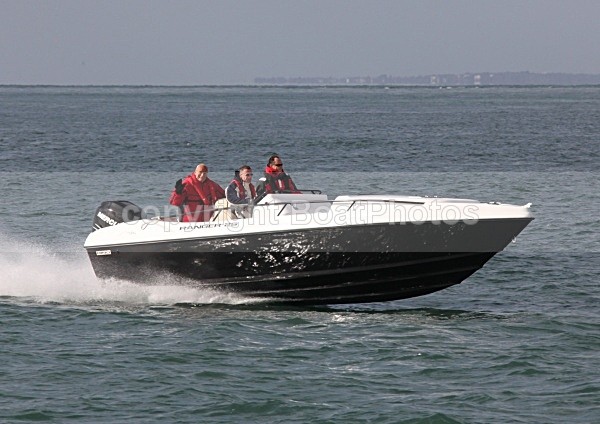 091017 RANGER 25 IMG_2816 - Motorboats - Open