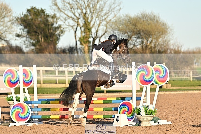 250401-184244-00762 - 80cm Classes