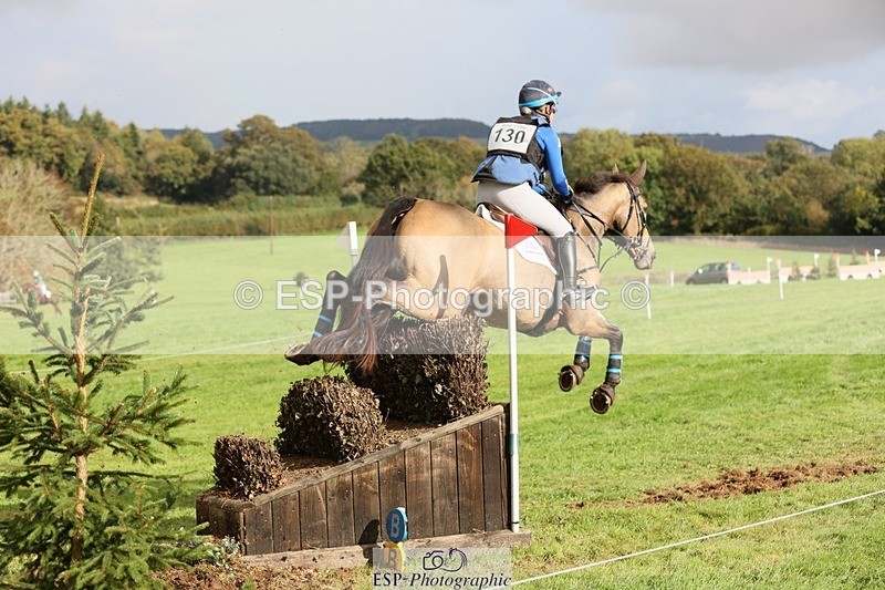 231020-142423-09355 - 130-DUNTOGETHER-Saffron.Cresswell-XC