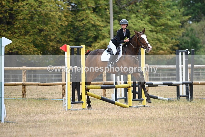 WJ6_0599 - Class 14 Intermediate Jumping 75cm