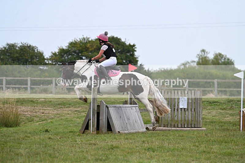 WJ7_8464 - 80cm XC Time 15:45 to 16:02