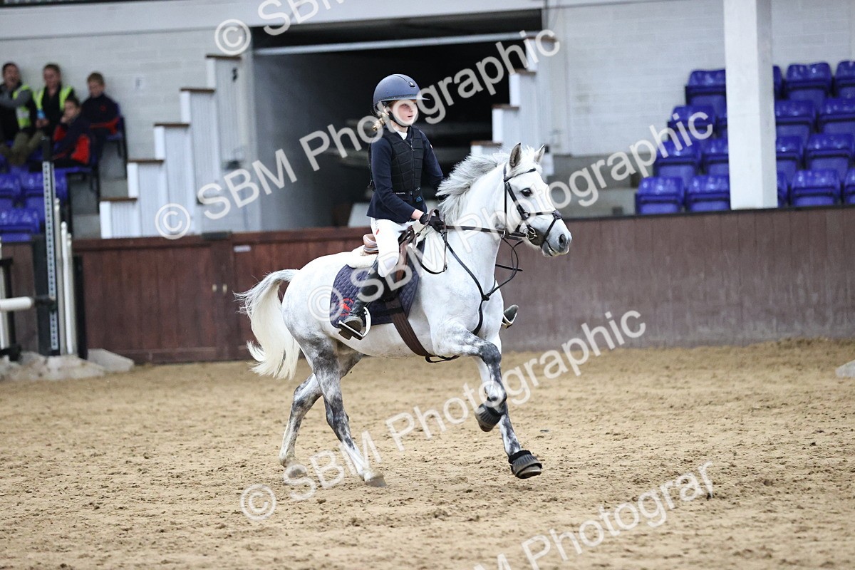 SBM_001464 - Class 5 - Henlow Veterinary Hospital 70cm