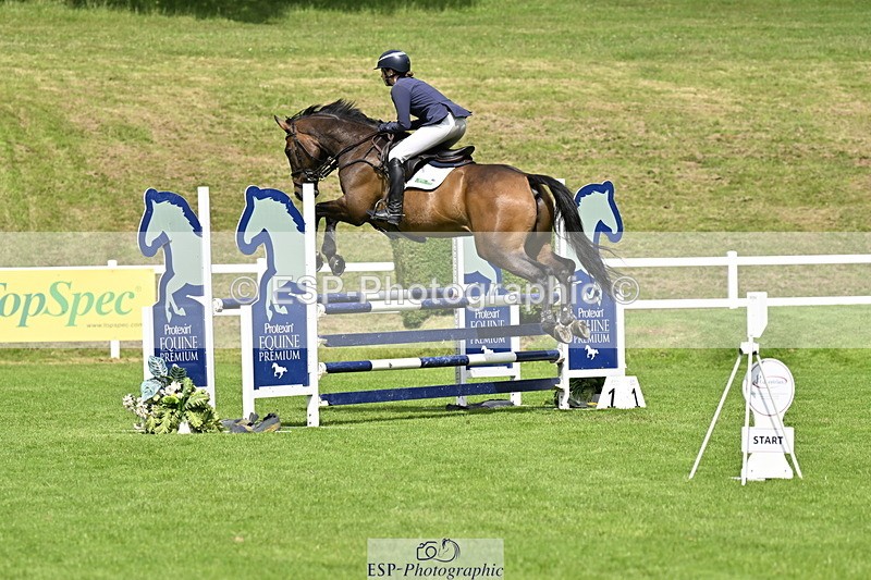 250613A-110310-00685 - Cls 1 Snr Newcomers and 1.10m Open