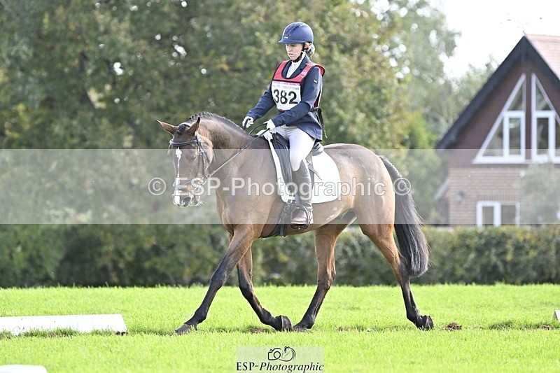 241025-134836-09525 - 382-Charlotte.Baker-Thomas-KID.KOUTURE