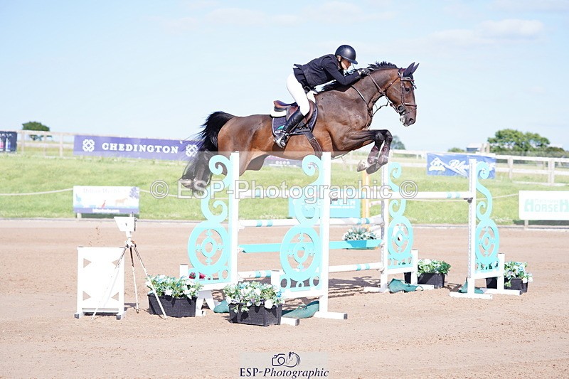 240803A-170700-09467 - Cls 33 National 1.40m Open