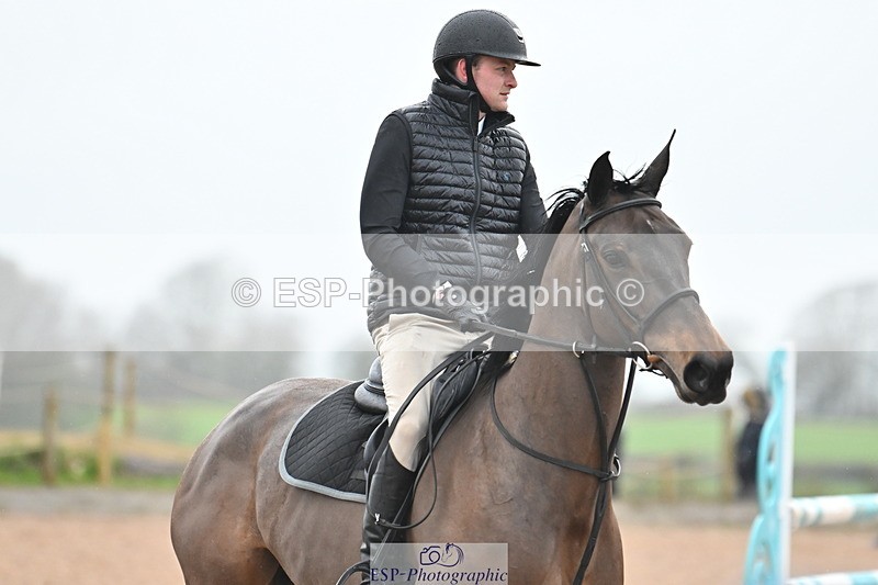 240315A-105421-00272 - Cls 2 Snr Newcomers