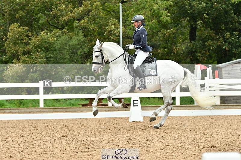 230912A-130624-01019 - Cls 12 Music Medium