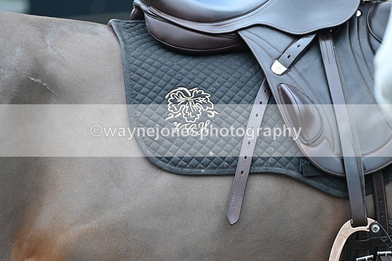 WJ6_6473 - Meet