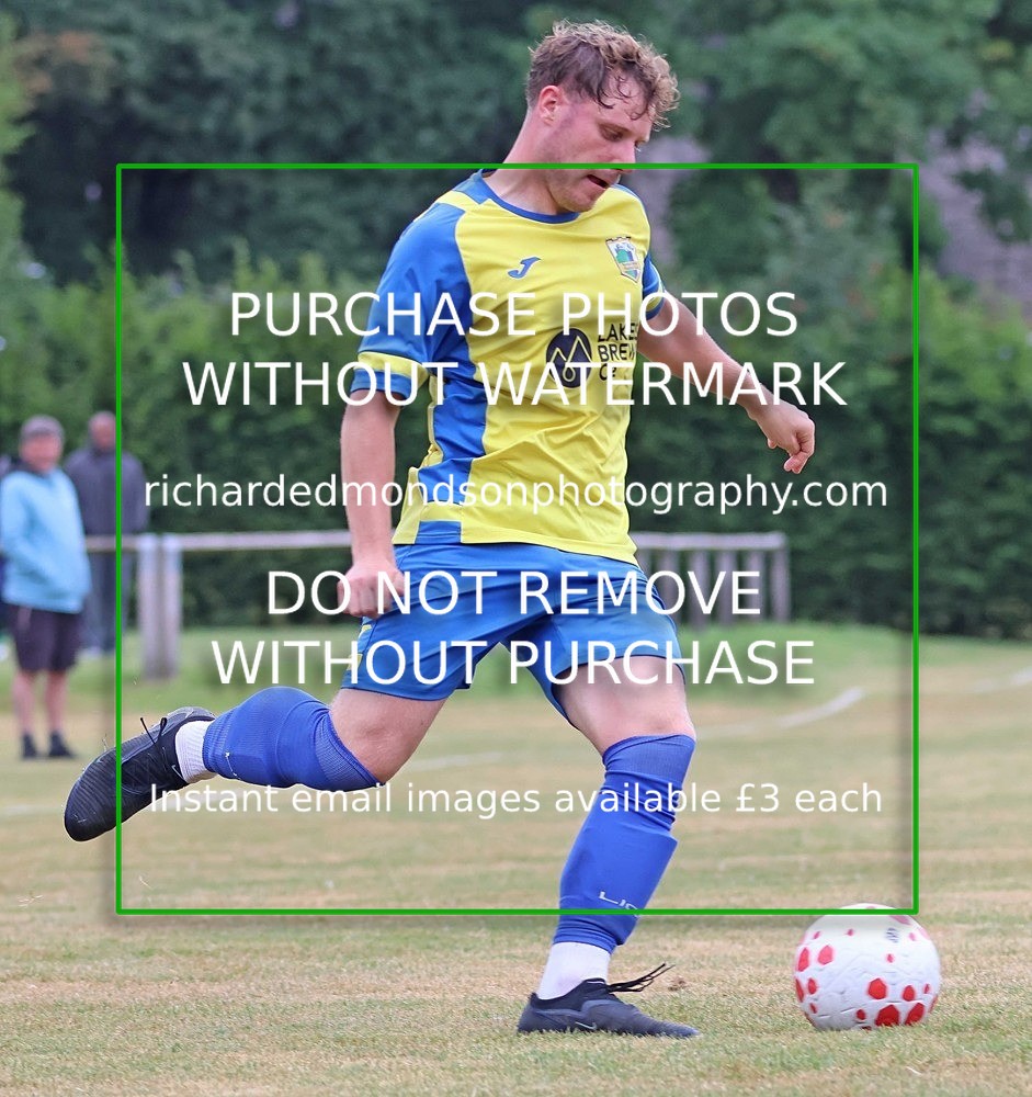 533A9544 - Kendal United vs Astley & Buckshaw United