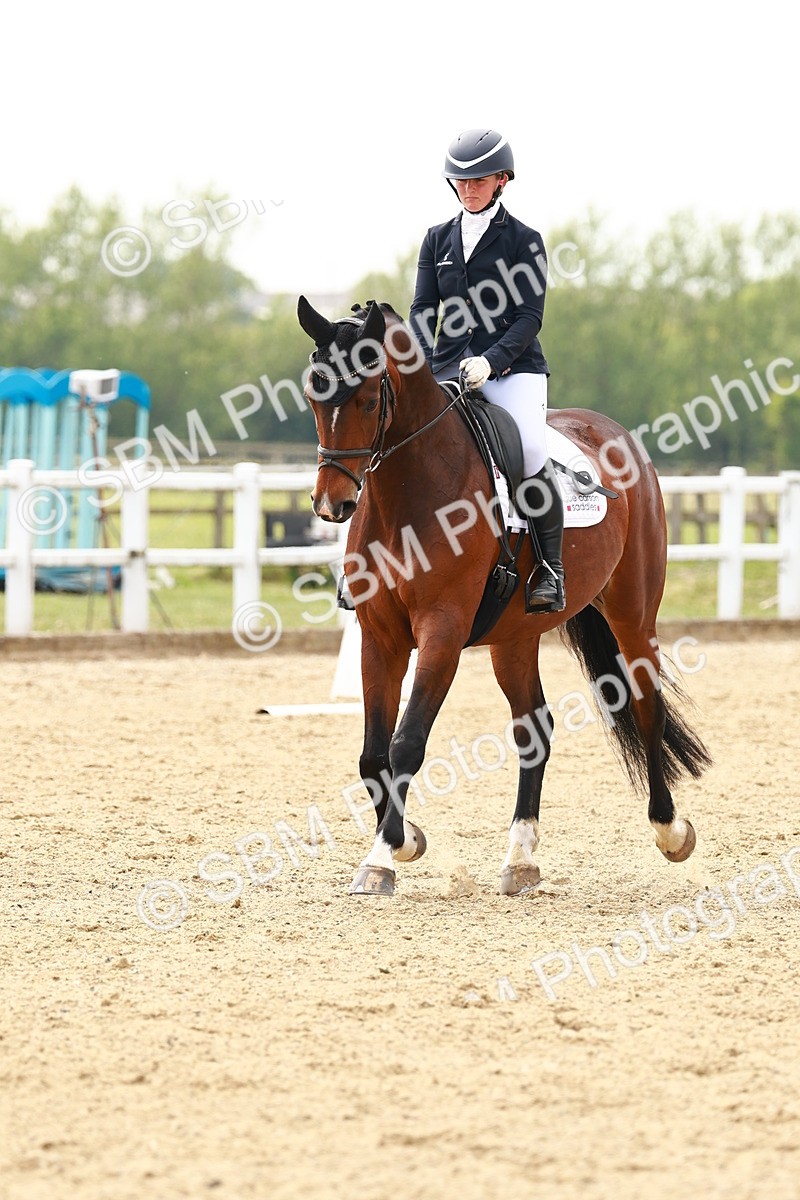 0B8A7121 - Class 12 - Medium 4