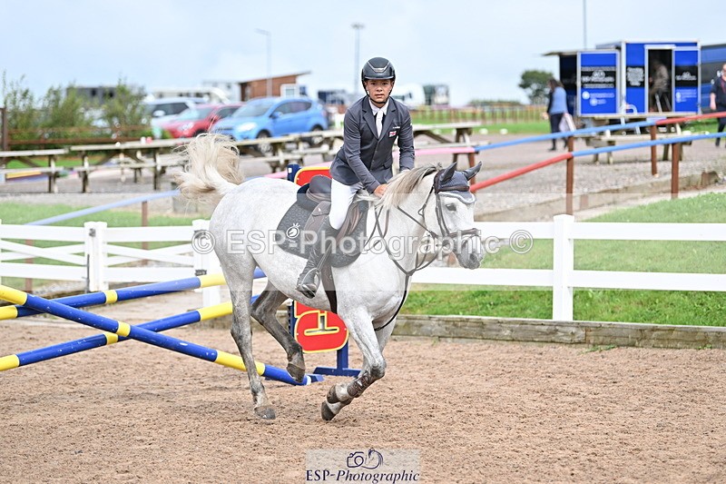 240908A-144000-04427 - Cls 22 A&B Pony Fox & 1.10 Open