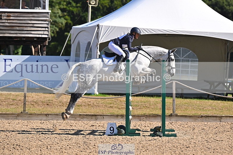 250802A-093257-00136 - A-004-Helen.Hickson-MAYERTORNE.POPADOODLEDOO