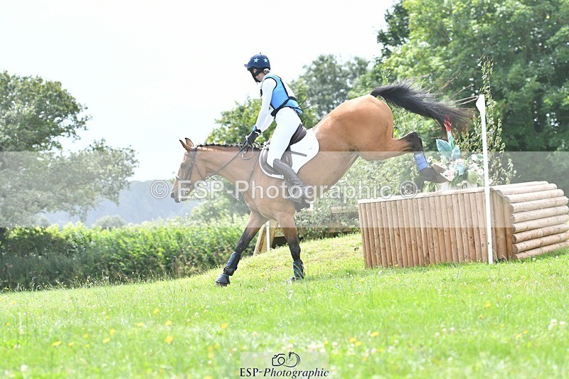 240803-134615-06988 - 208-Sophie_Vicary-ENGELIQUE_O