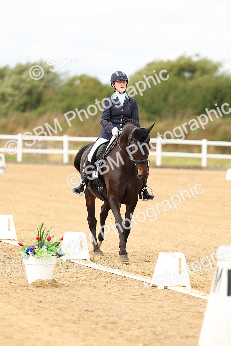 SBM_012865 - Class 5 - Elementary 53 - 13.40-14.44