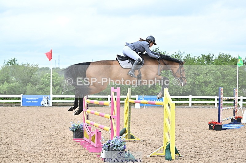 240523A-140535-02043 - Cls 5 National 1.30m