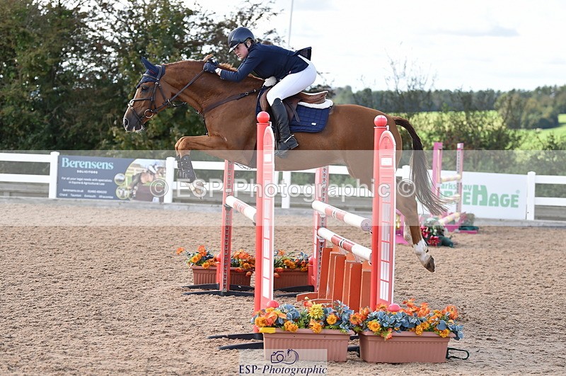 231015A-134240-08403 - Cls 25 95cm Amateur Q 2nd R