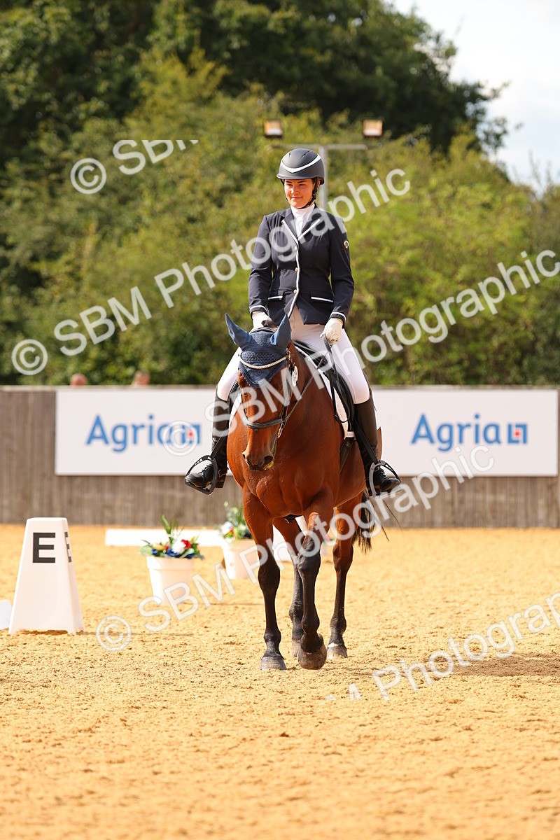 SBM_48145 - D6 - Small Tour Championship - Intro C