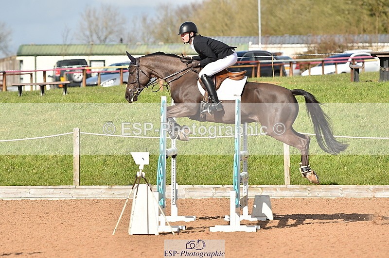 240306A-140520-01559 - Cls 4 Newcomers and 1.10m Open