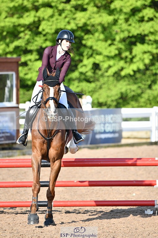 240512A-083108-16871 - Cls 39 British Novice and 90cm Open