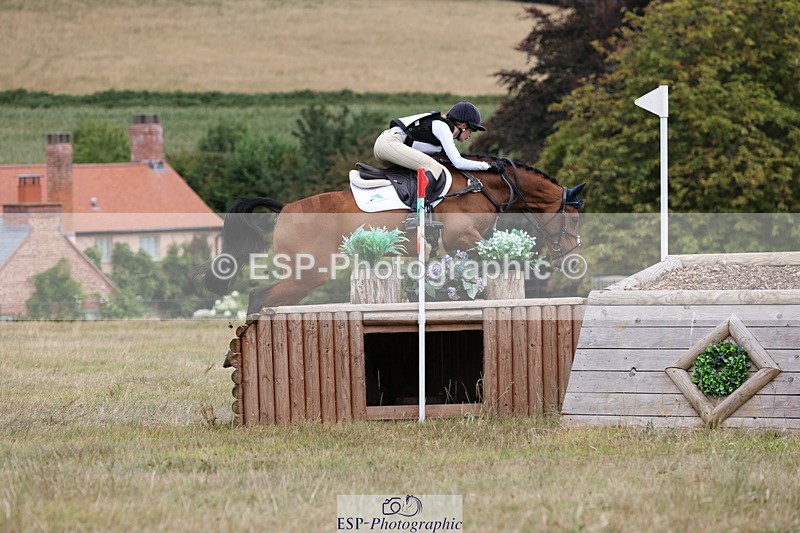 250802A-135238-04428 - A-042-Pippa.Krzywiec-LIMITED.EDITION