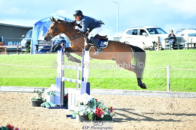 230723A-171242-13795 - Cls 8, 2 Star Medium 1.35m