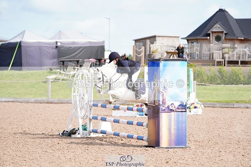 250608-094432-01761 - Cls 4 Pony British Novice and 80cm