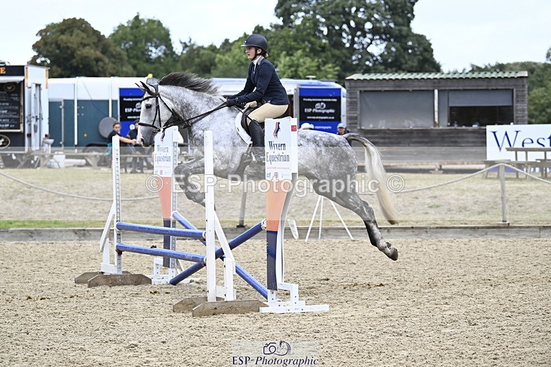 250830A-104805-05670 - Cls 21 British Novice and 90cm Open