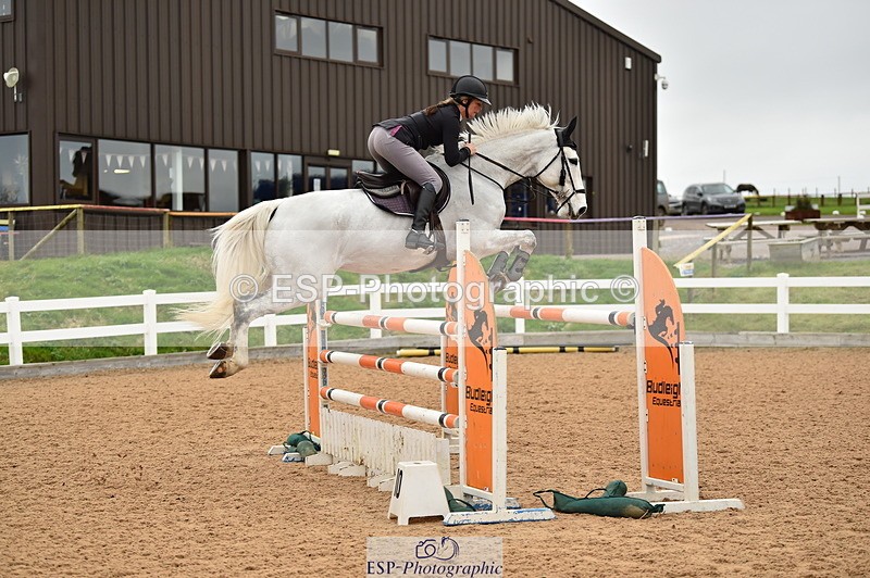 231122A-133614-00465 - Cls 5 Foxhunter & 1.20m Open