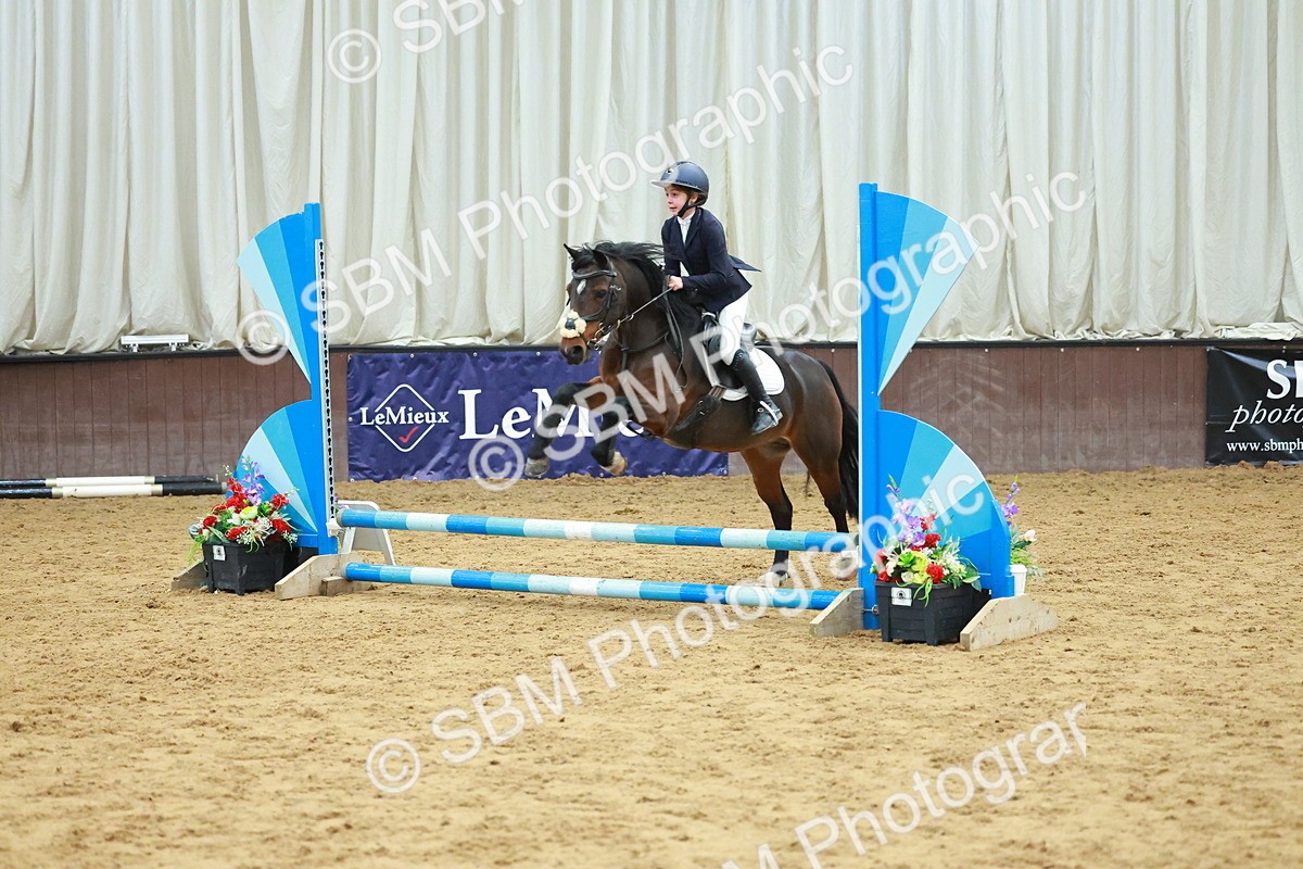 SBM_002494 - Class 3 - Horse & Hound (60cm)