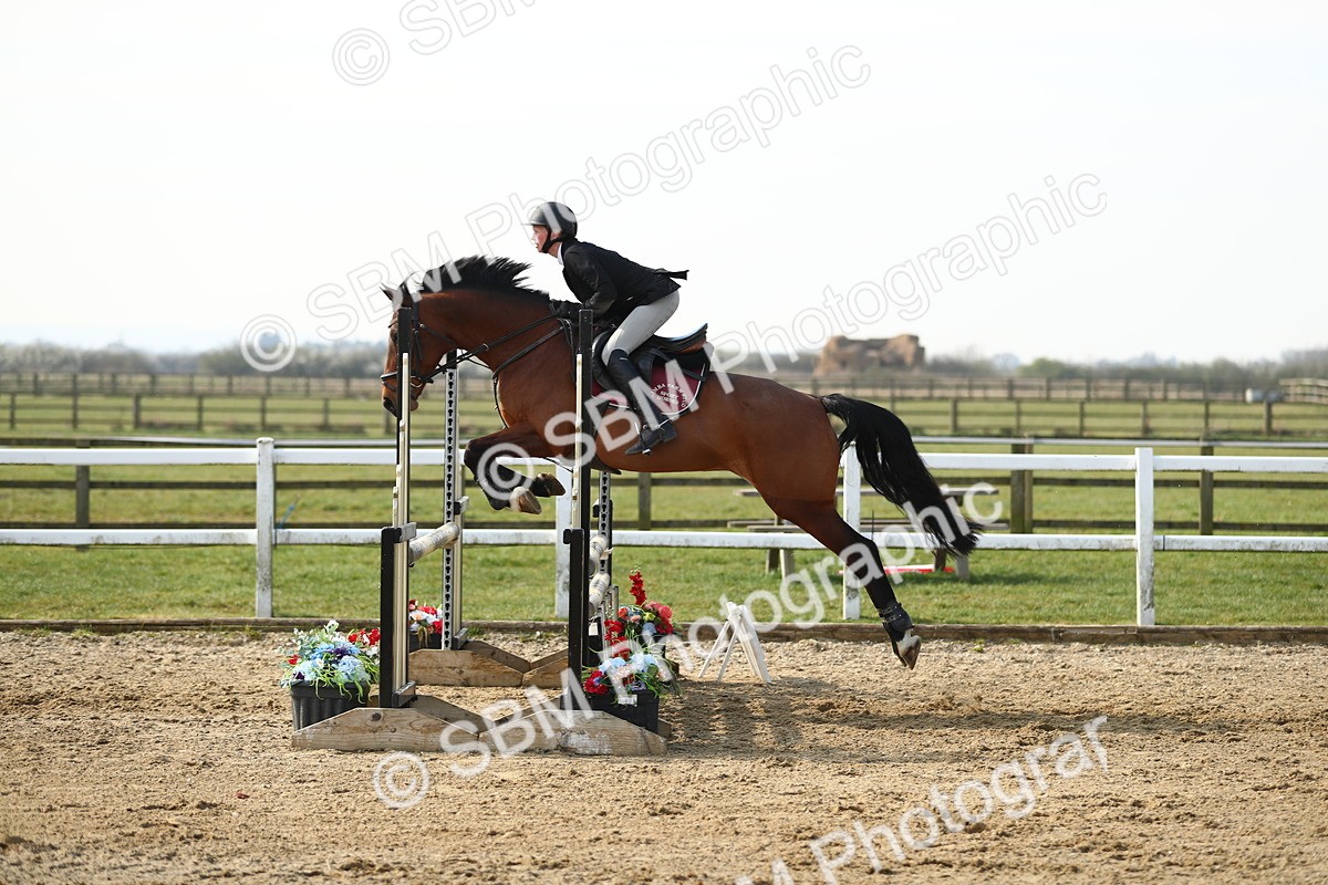 SBM_002102 - Class 8 - Senior British Novice - 90cm