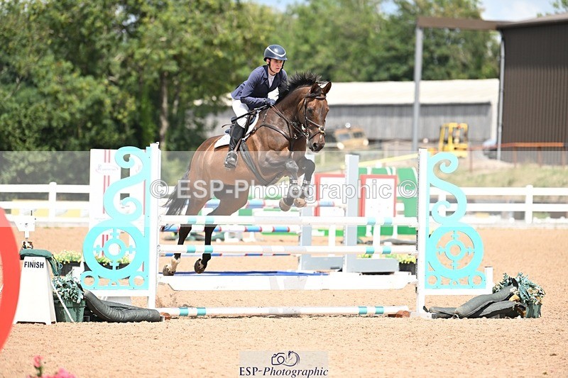 250723-135252-00850 - Cls 4 Newcomers and 1.10m