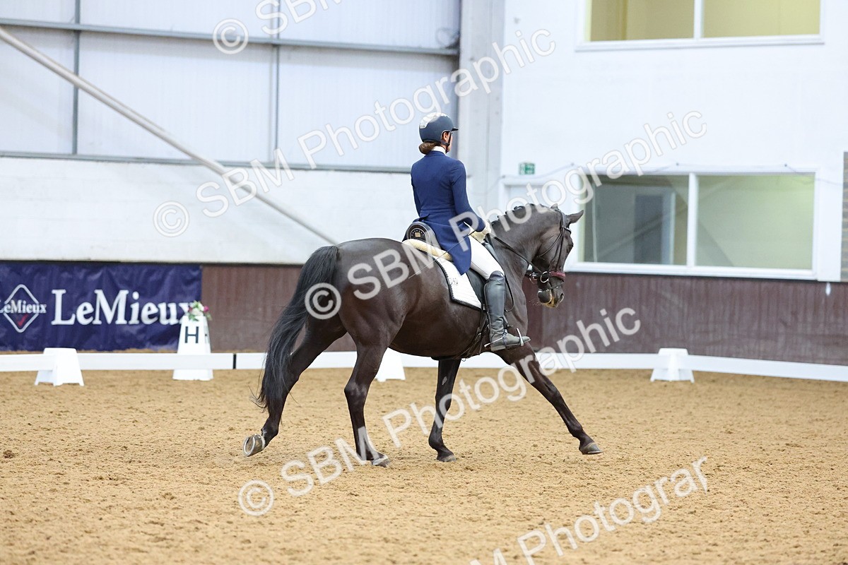 SBM_002928 - Class 19 - FEI INT I