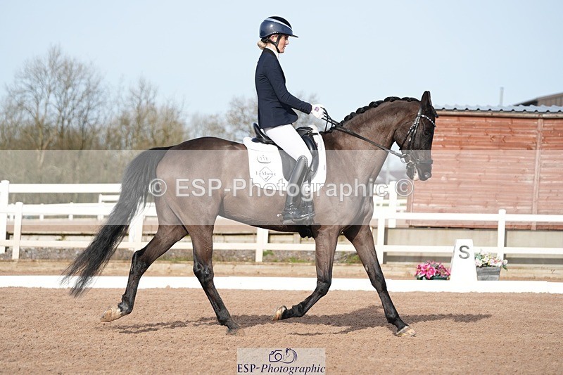 260214-133930-04261 - 118-Holly.Kerslake