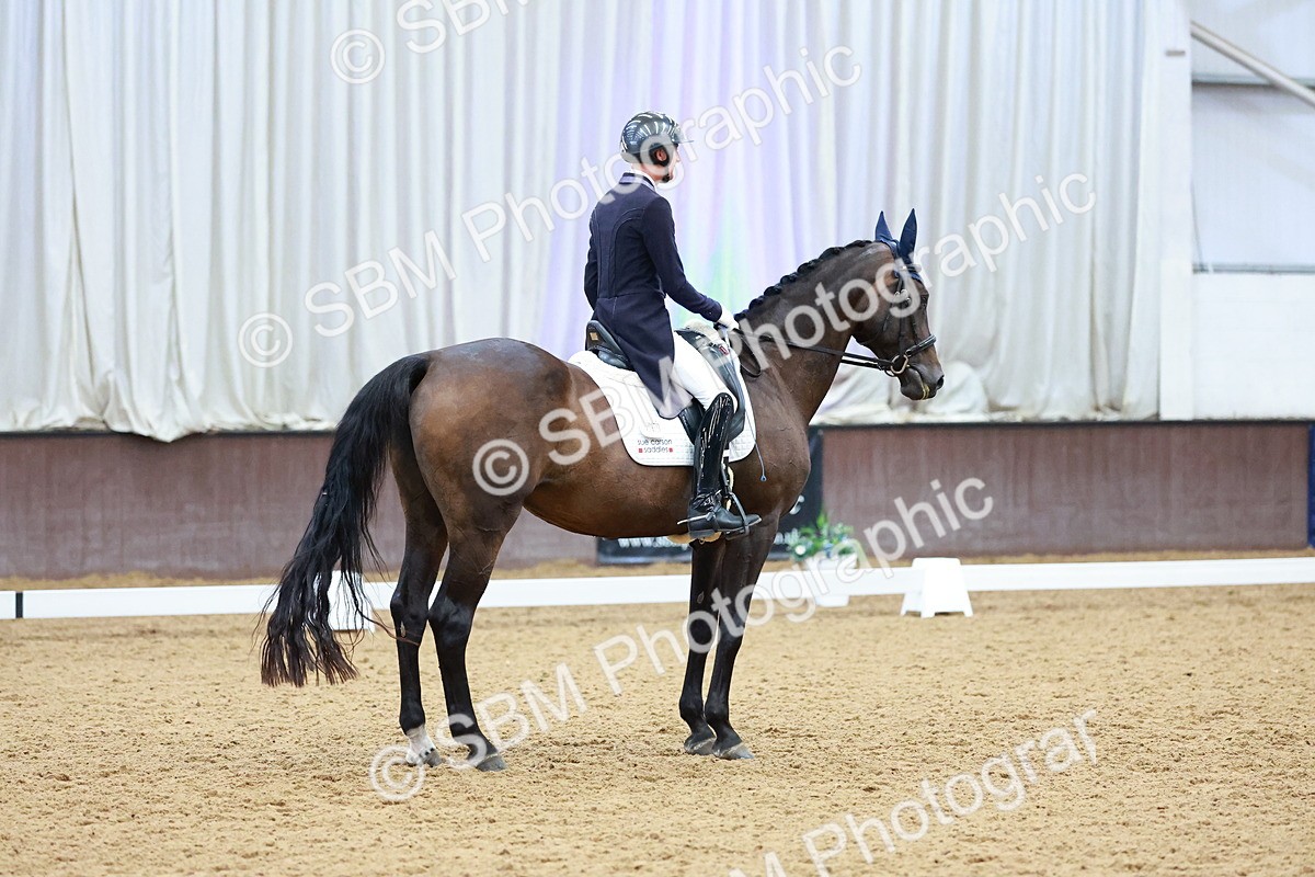 SBM_008049 - Class 9 - FEI INT II - 16.54.17.57